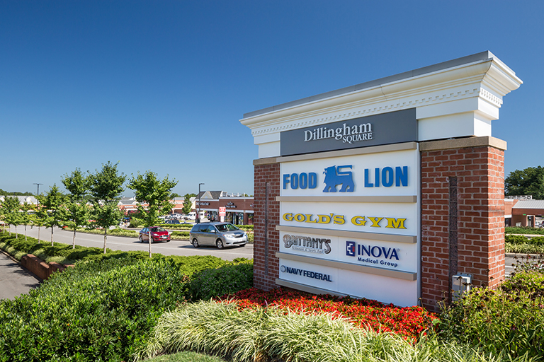 Home Dillingham Square